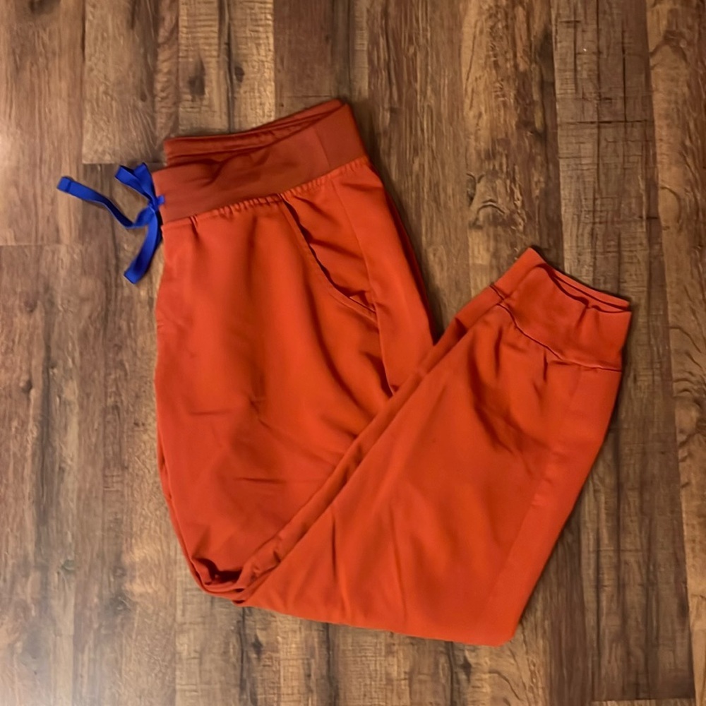 Figs Orange Women's Scrub Jogger Pants - Picture 1 of 4